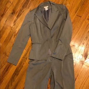 Worthington women’s pant suit